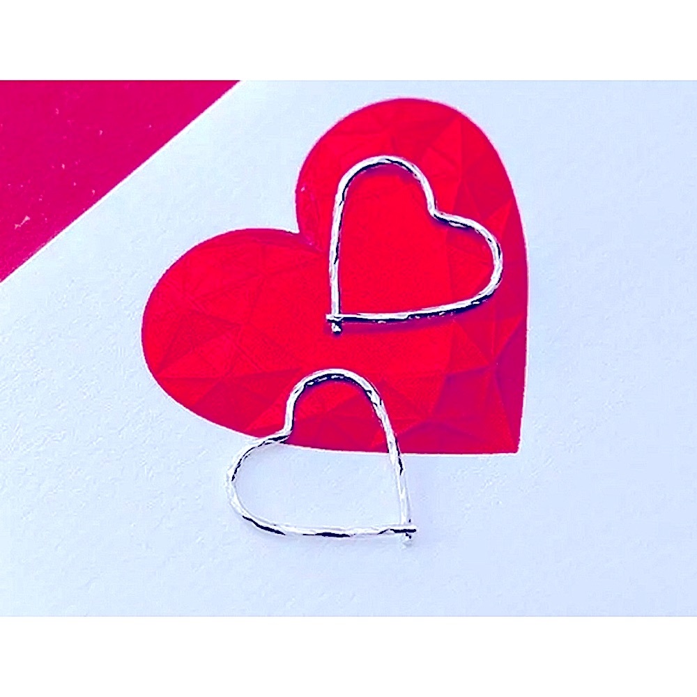 NEW Dainty White Gold Plated 925 Silver Barbwire Heart Hoop Earrings, 1.4cm